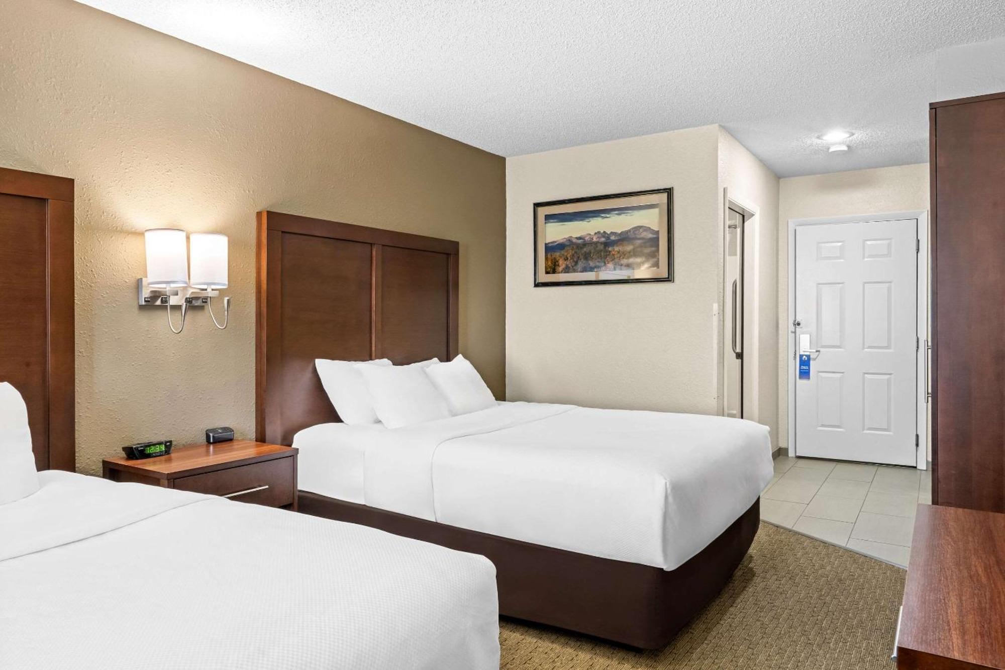 Comfort Hwy 16 To Yellowstone Hotel Worland