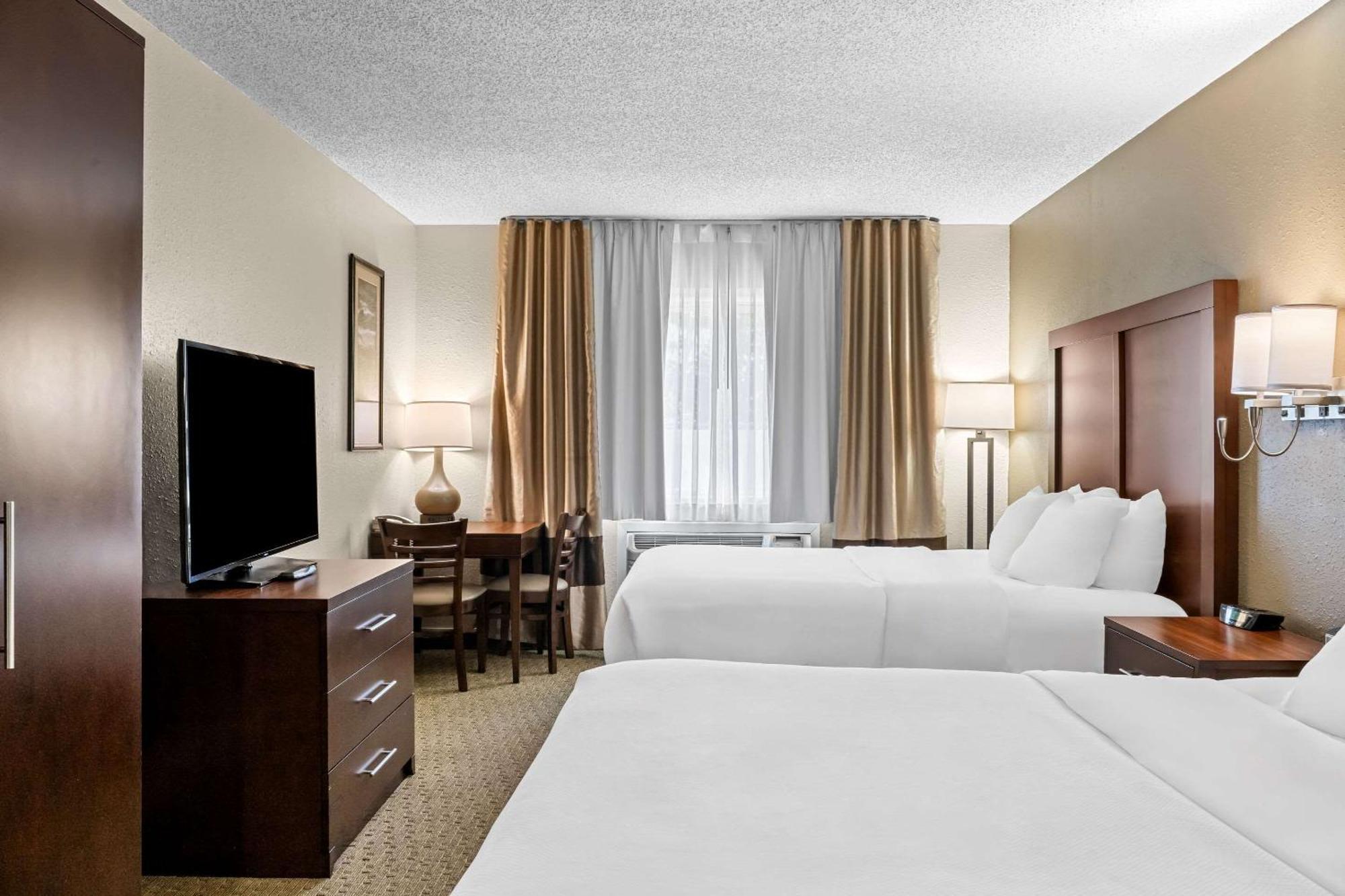 Comfort Hwy 16 To Yellowstone Hotel 2*
